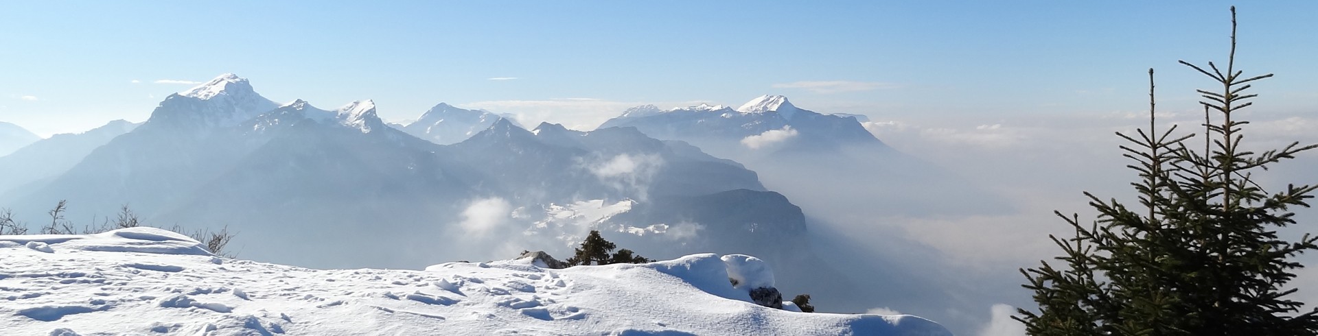 Ski alpin dans la vallée des Entremonts - Chartreuse